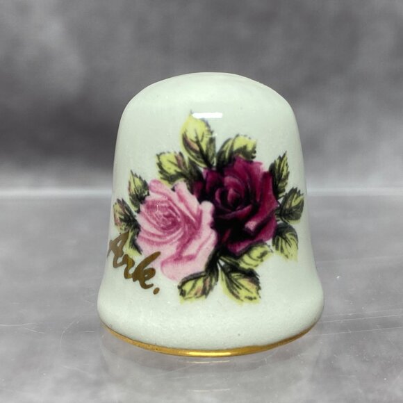 Eureka Springs Souvenir Ceramic Thimble With Pink & Purple Rose Design - Picture 1 of 8